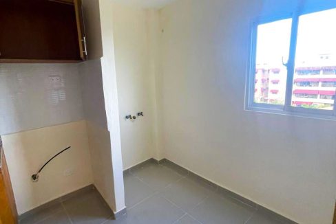 Alquiler de apartamento de 3 habitaciones en Amalia S.D.E (3)