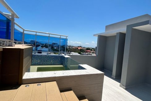 Lujosa Torre De Apartamentos A La Venta Ubicada En La Calle Club De Leones (13)