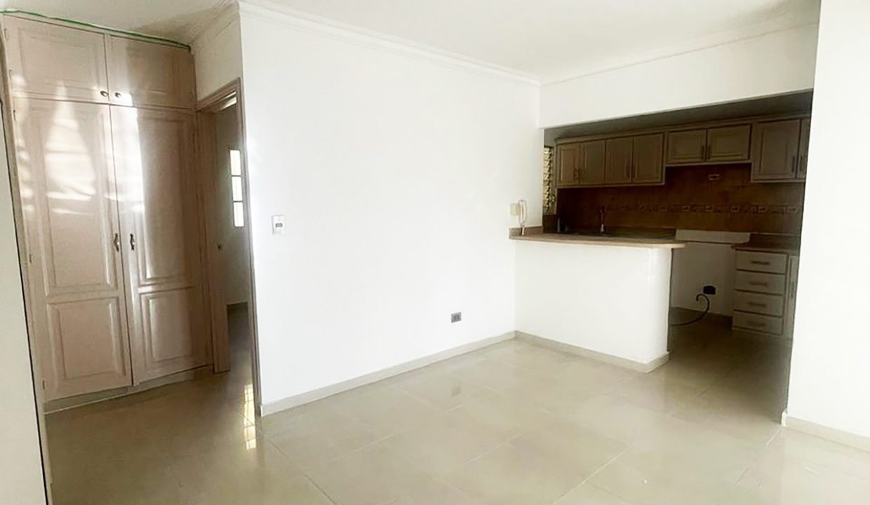 Apartamentos en venta de 3 habitaciones en la Av. Charles de Gaulle (15)