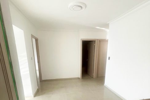 Apartamentos en venta de 3 habitaciones en la Av. Charles de Gaulle (4)