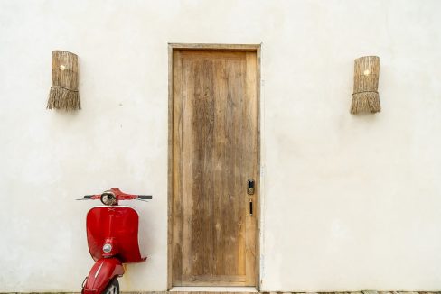 Visionario proyecto RESIDENCIAL EN vertical cuya arquitectura se integra de forma natural a su entorno, creando espacios únicos que se convierten en santuarios de tranquili ( (18)