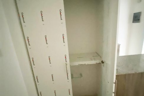 Apartamento 4to nivel con terraza en venta Ciudad Juan Bosch (11)