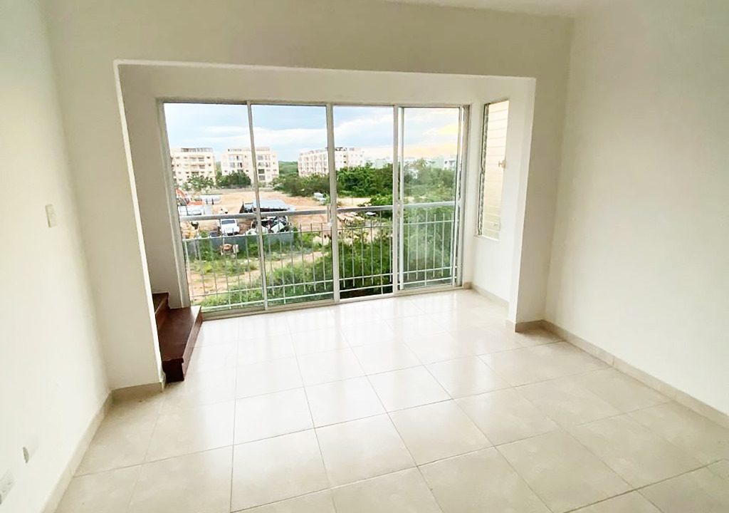 Apartamento 4to nivel con terraza en venta Ciudad Juan Bosch (14)