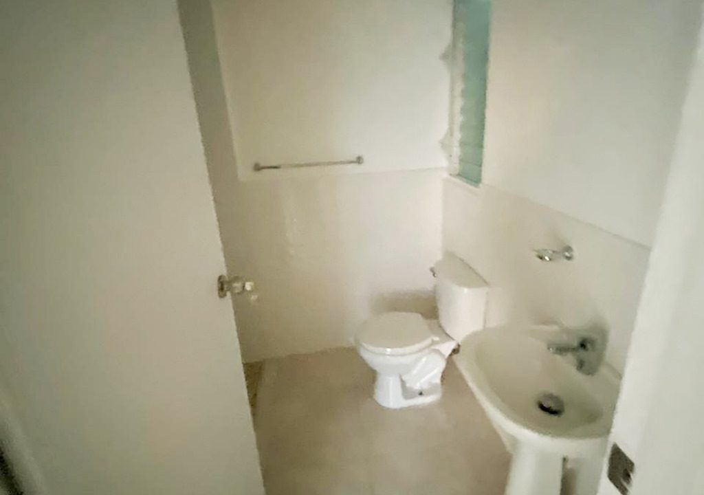 Apartamento 4to nivel con terraza en venta Ciudad Juan Bosch (4)