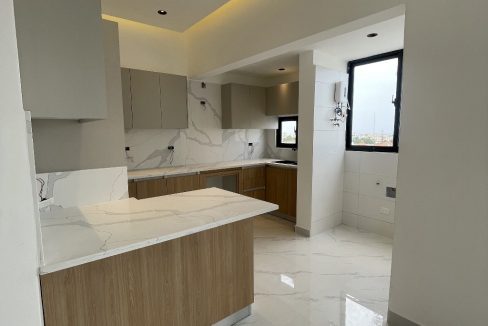 Apartamentos en venta de 2 y 3 habitaciones en Tropical del este (17)