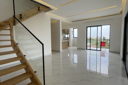 Apartamentos en venta de 2 y 3 habitaciones en Tropical del este (3)