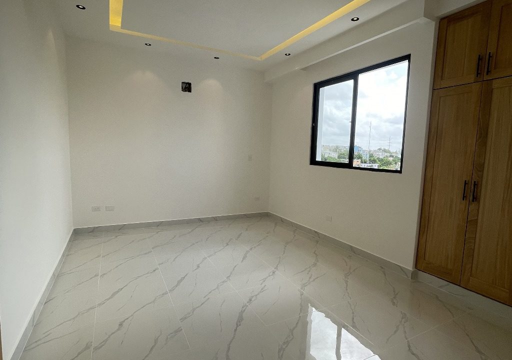 Apartamentos en venta de 2 y 3 habitaciones en Tropical del este (9)