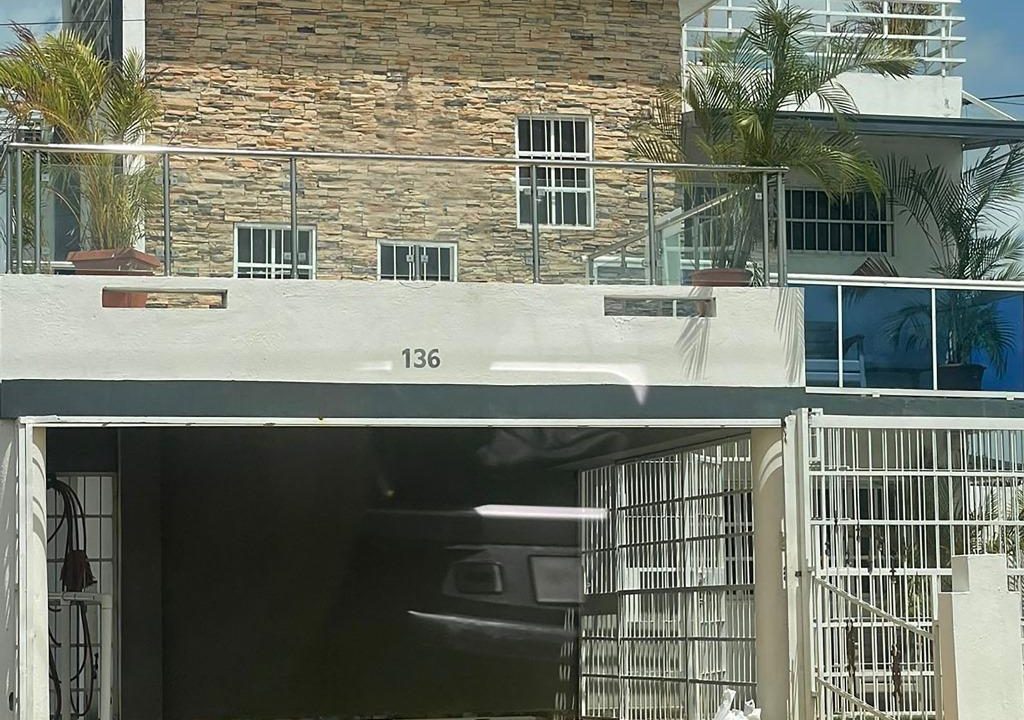 Casa en venta de 3 habitaciones en la Avenida Ecológica (1)