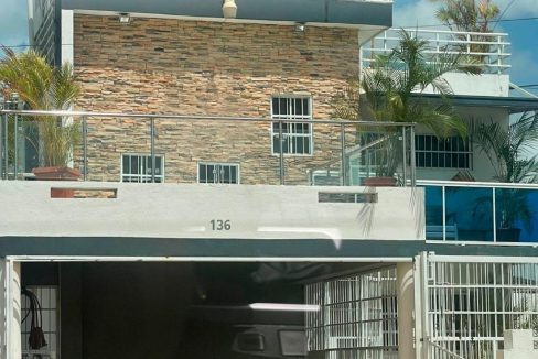 Casa en venta de 3 habitaciones en la Avenida Ecológica (16)