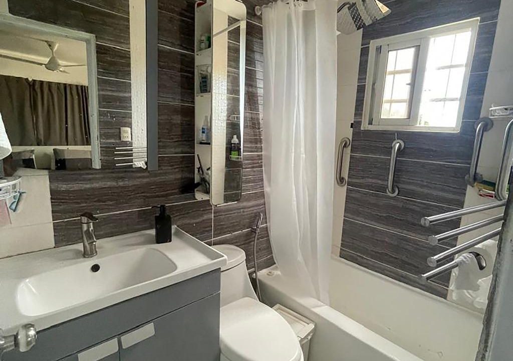 Casa en venta de 3 habitaciones en la Avenida Ecológica (19)