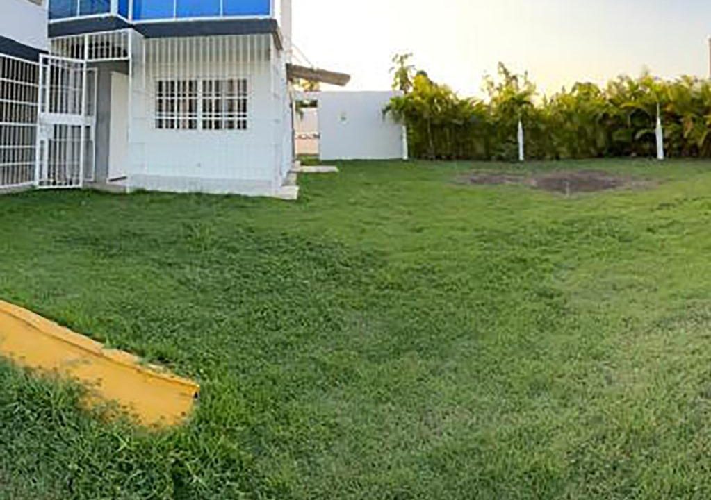 Casa en venta de 3 habitaciones en la Avenida Ecológica (24)