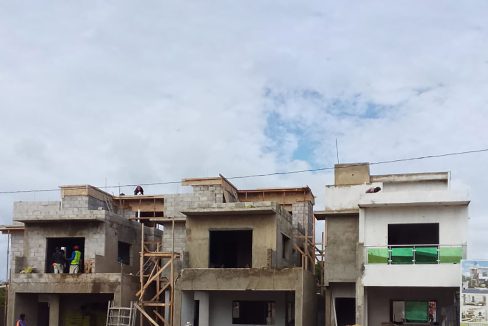 Casas en venta en la Av. Ecología de 3 habitaciones (2)