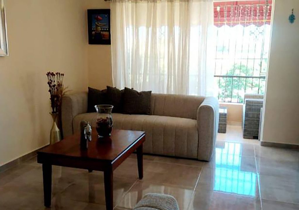 Apartamento cuarto nivel en residencial en Santo Domingo Oeste (2)