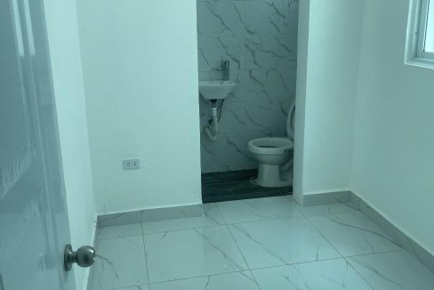 Casa en venta ubicada de 4 habitaciones en prado Oriental (21)