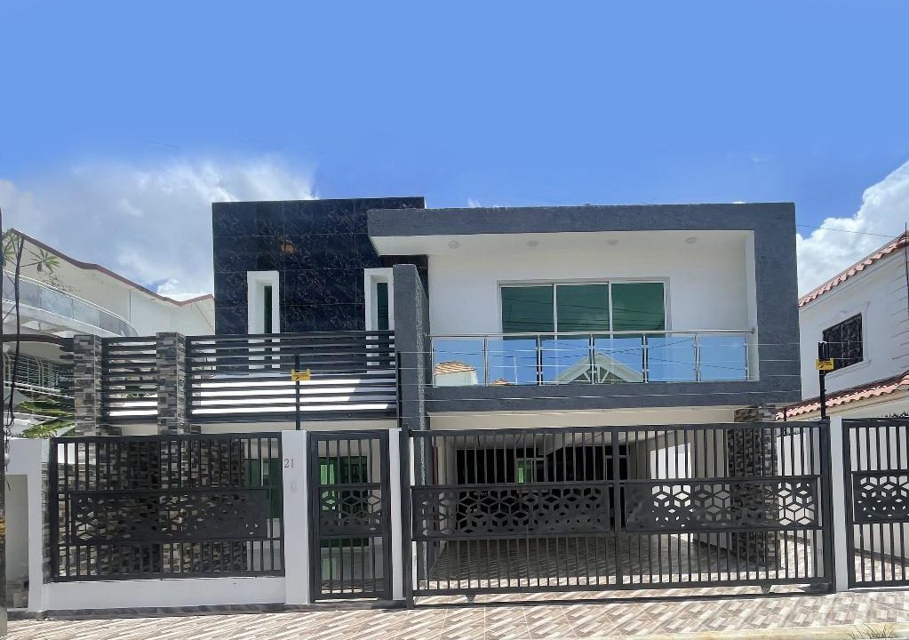Casa en venta ubicada de 4 habitaciones en prado Oriental (22)