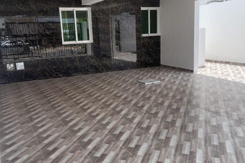 Casa en venta ubicada de 4 habitaciones en prado Oriental (29)