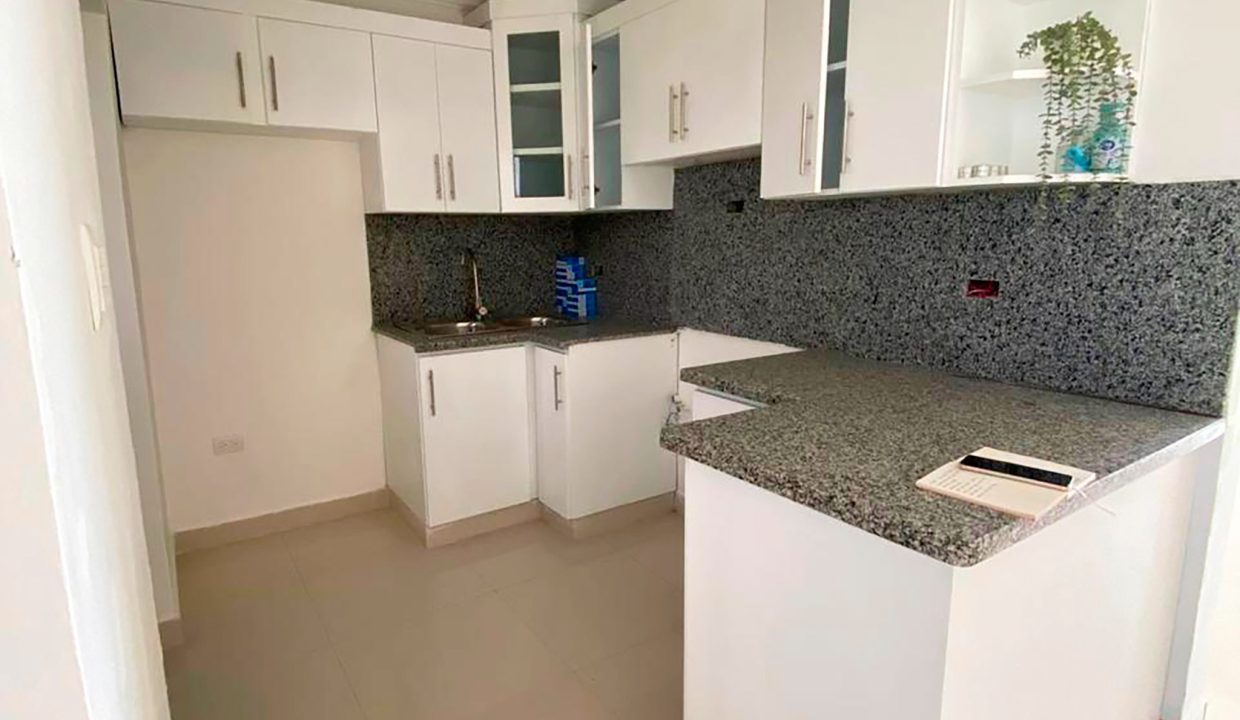 Apartamento en venta ubicado en la Jacobo Majluta (5)