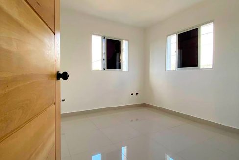 Apartamento en venta ubicado en la Jacobo Majluta (7)