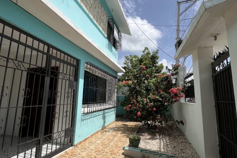 Casa en venta de 3 habitaciones Lucerna (12)