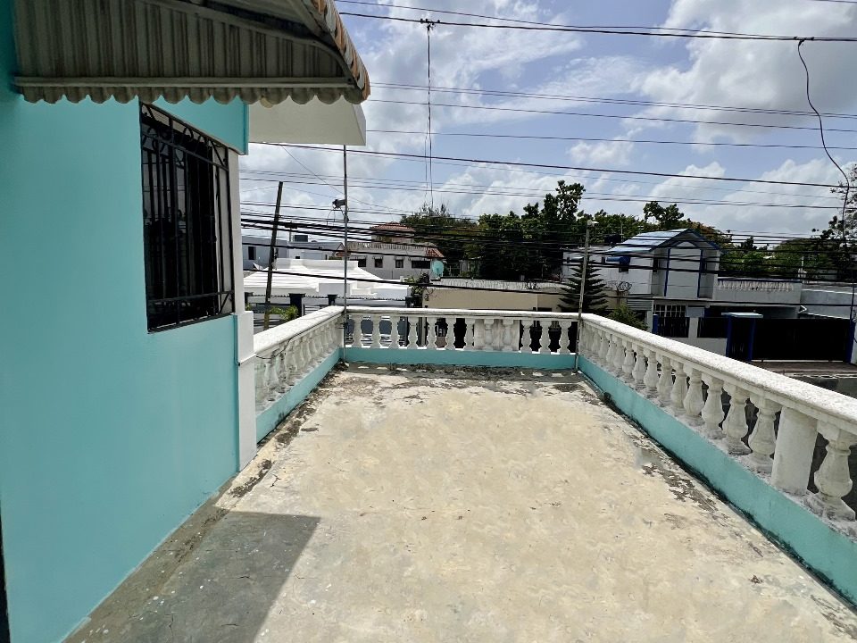 Casa en venta de 3 habitaciones Lucerna (3)
